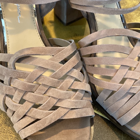 Jessica Simpson JS-Reilynn taupe suede heeled sandals - Picture 2 of 5